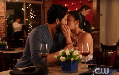 Jane-the-Virgin-2x12-Chapter-Thirty-Four-Spoilers-Is-Jane-Ready-To-Do-The-Deed-With-Hottie-Professor-500x318