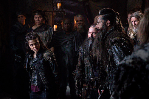 The-100-Thirteen-3x07-promotional-picture-the-100-tv-show-39339259-500-334