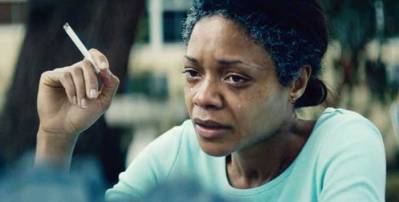 moonlight-naomie-tear